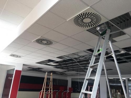 35285154_957385957773738_6415398684464250880_n